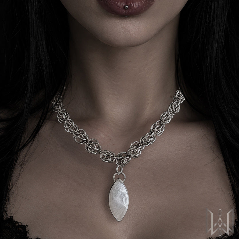 Moonstone x Chainmaille Necklace #2004